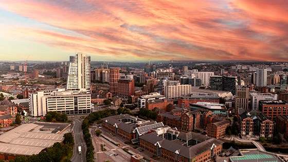 Why Choose a University in Leeds? The Ultimate Guide to Student Life