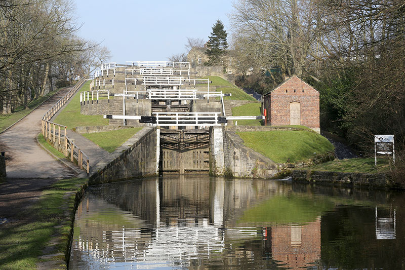 Five Rise Locks, Bingley