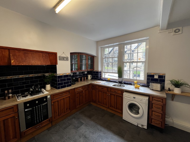 Photo of Ridgeway Cottage, LS6 2EF