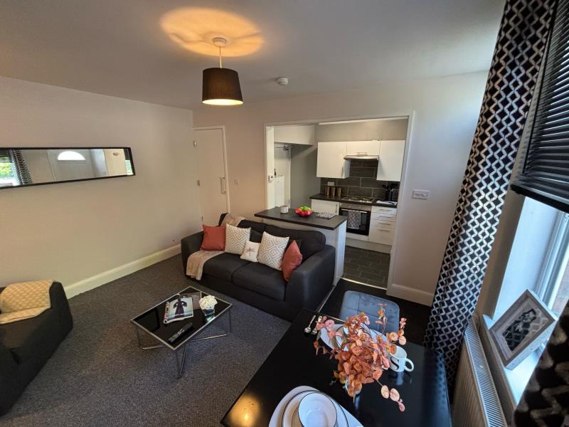 Photo of 14 Station Parade, LS5 3HG