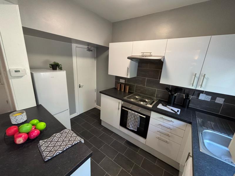 Photo of 14 Station Parade, LS5 3HG