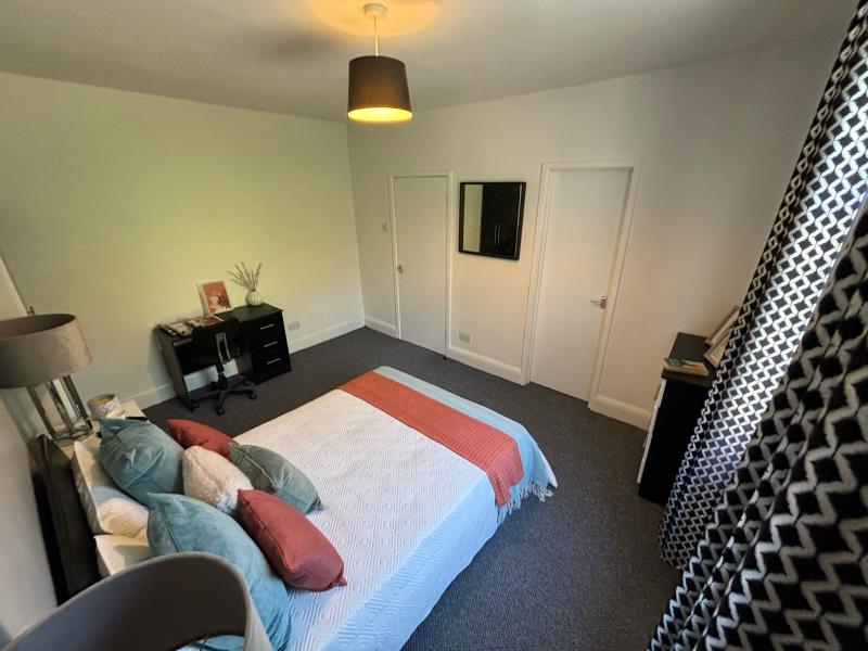 Photo of 14 Station Parade, LS5 3HG