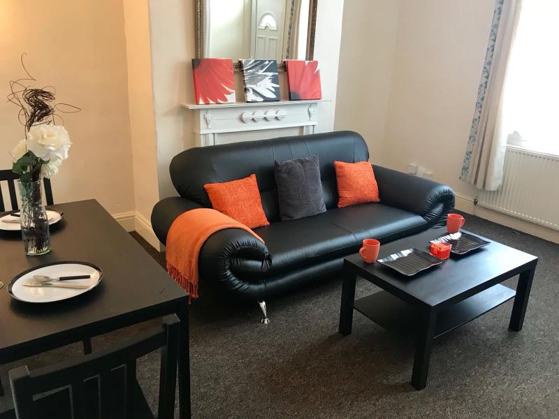 Photo of 8 Edinburgh Terrace, LS12 3RH