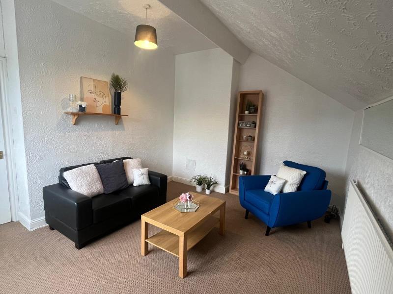Photo of Flat 5 - Regent Park Avenue, LS6 2AU