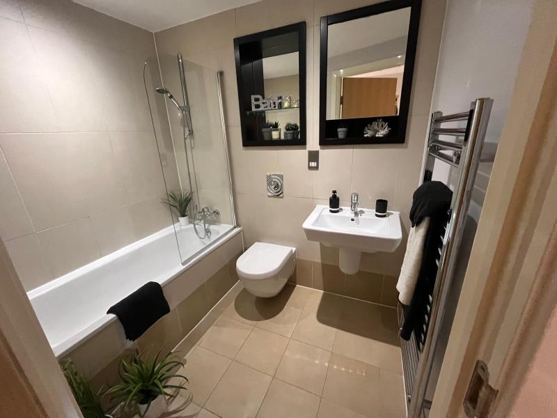 Photo of 137 Mackenzie House, LS10 1PU