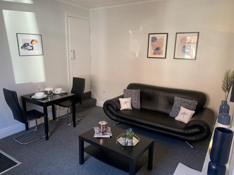 Photo of 4 Edinburgh Terrace, LS12 3RH