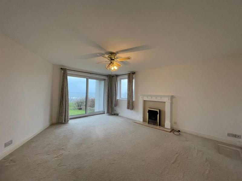 Photo of 138 Scholes Park Road, YO12 6RA