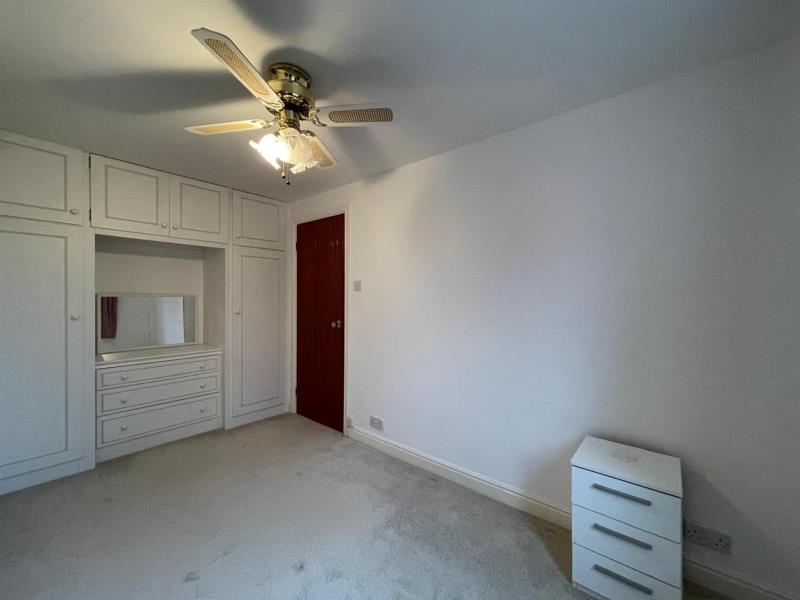Photo of 138 Scholes Park Road, YO12 6RA
