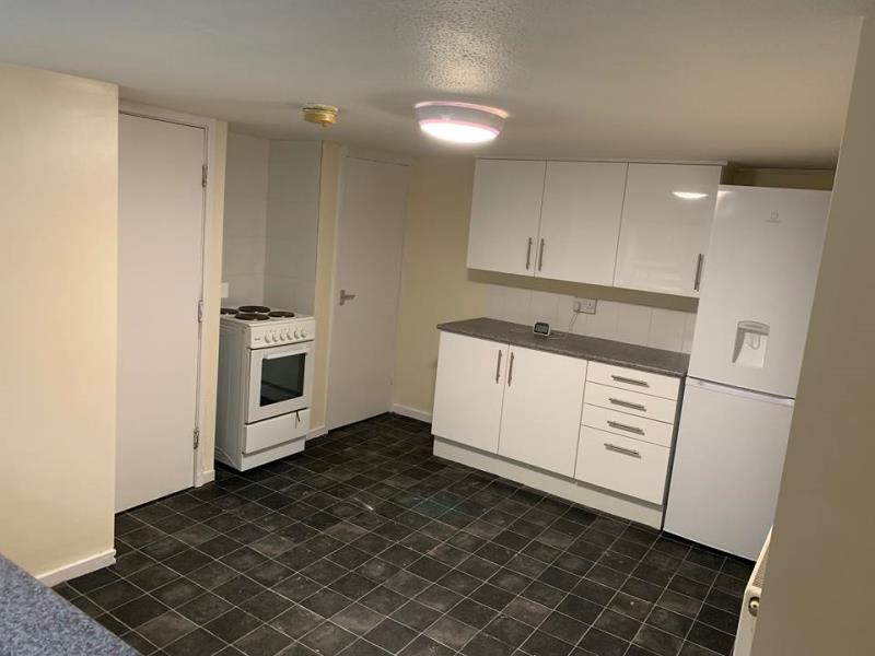 Photo of 29 Longroyd Grove, LS11 5HF