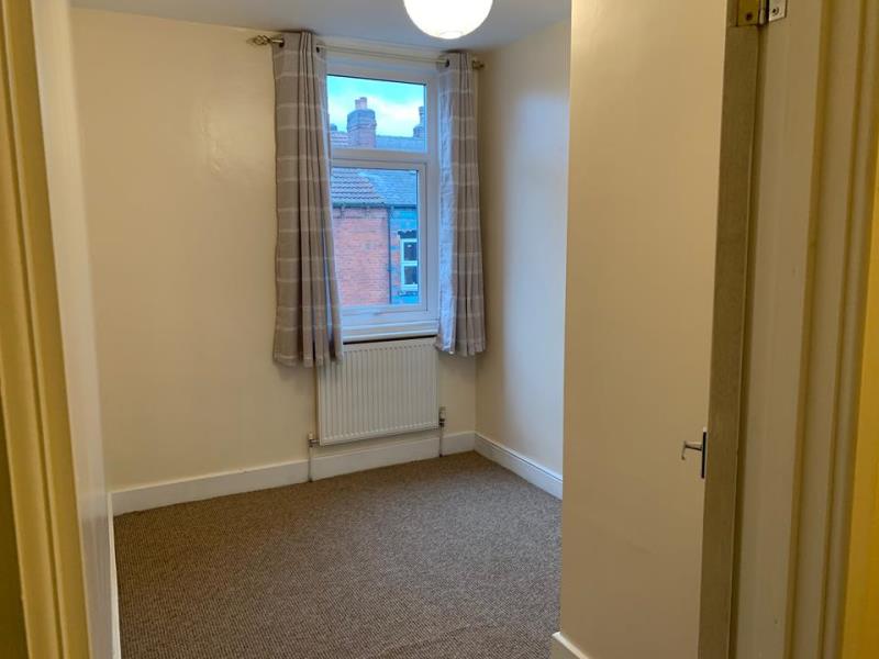 Photo of 29 Longroyd Grove, LS11 5HF