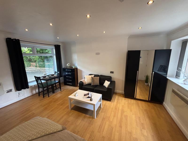 Photo of 1 Cumberland Court, LS6 3BN