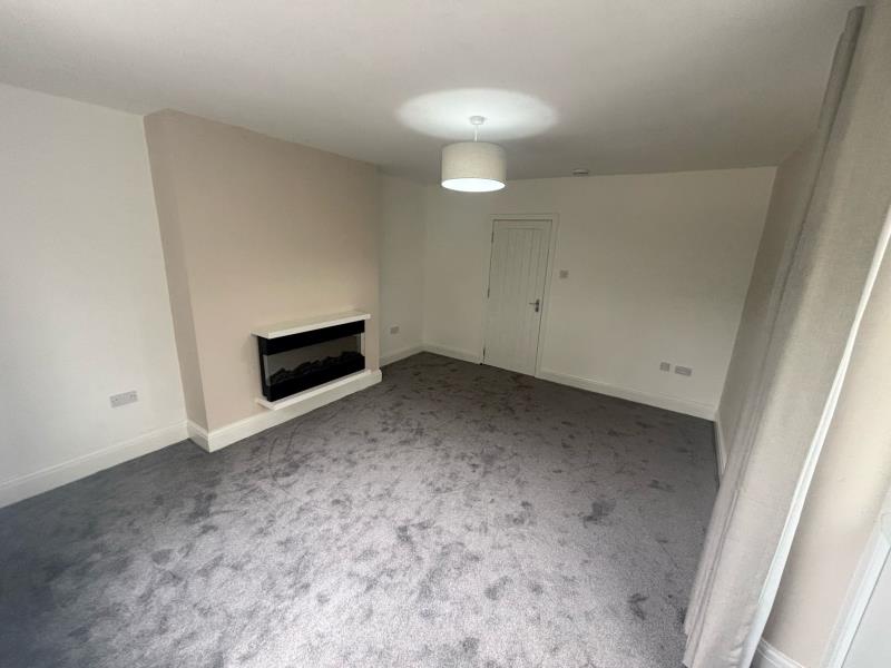Photo of 10 Ghyll Lodge, BD16 1NH