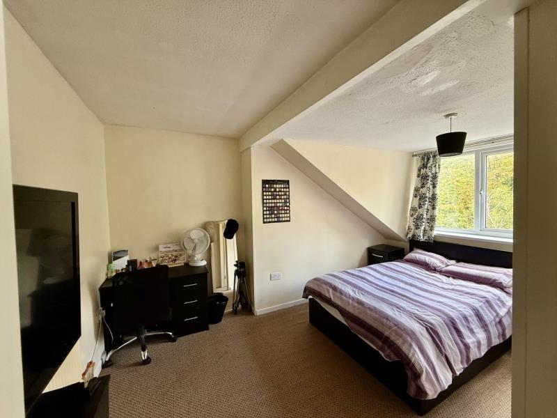 Photo of 12 Station Parade, LS5 3HG