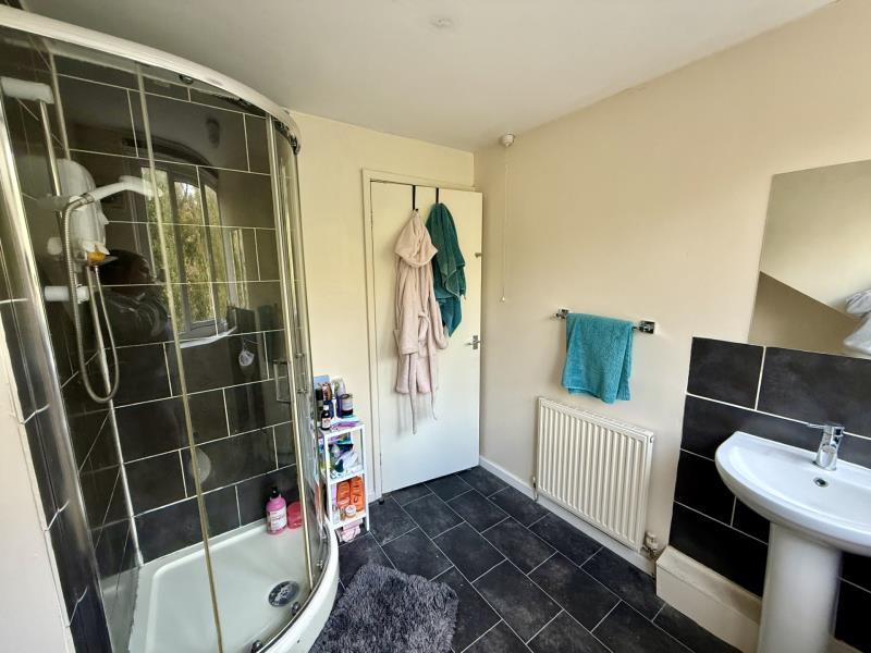 Photo of 12 Station Parade, LS5 3HG