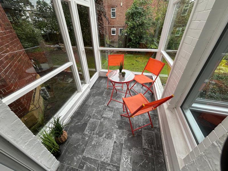 Photo of F6 - 9 North Grange Road, LS6 2BR