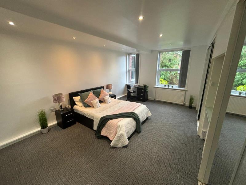 Photo of F6 - 9 North Grange Road, LS6 2BR