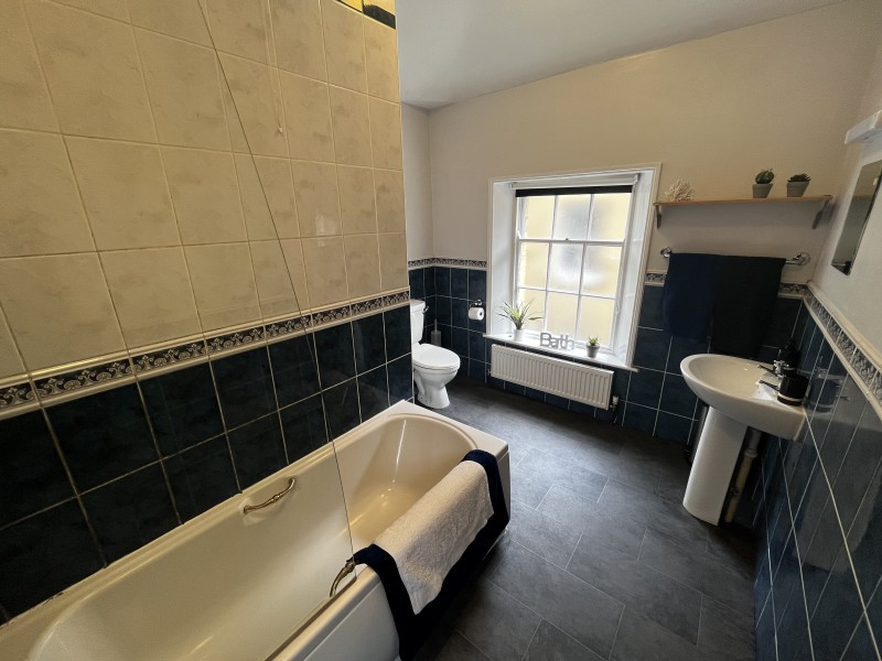 Photo of Ridgeway Cottage, LS6 2EF