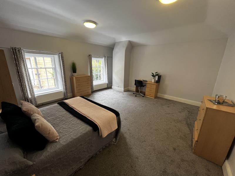 Photo of Ridgeway Cottage, LS6 2EF