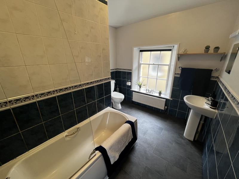 Photo of Ridgeway Cottage, LS6 2EF