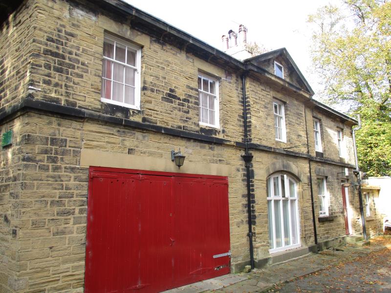 Photo of Ridgeway Cottage, LS6 2EF